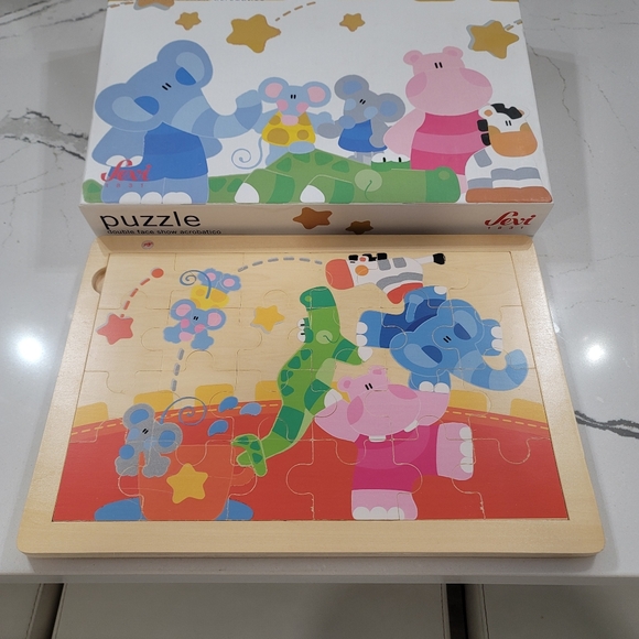Sevi wooden 2 face puzzle circus animals 24 peice puzzle. Perfect for toddlers. - Picture 3 of 6